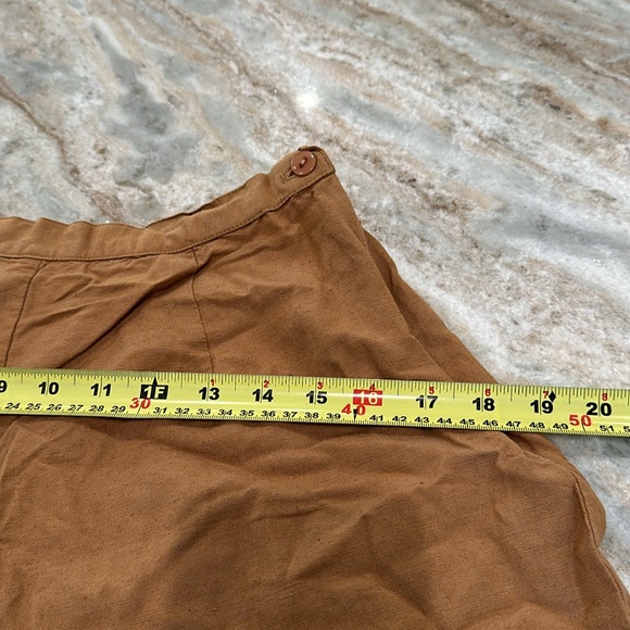 Linen & Rayon Capris - Picture 8 of 12